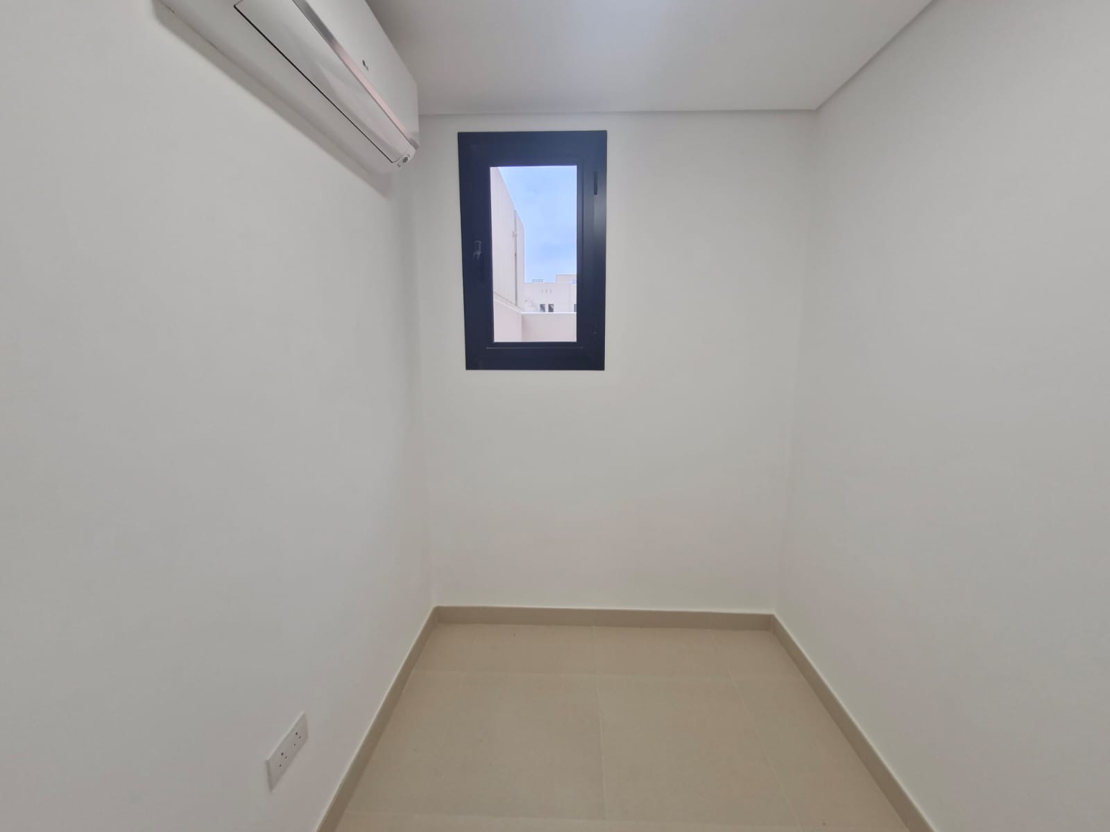 Luxury Duplex for sale in Sedra Roshn 